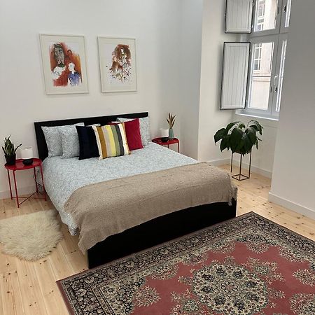 Modern Bedroom In Lisboa Kültér fotó